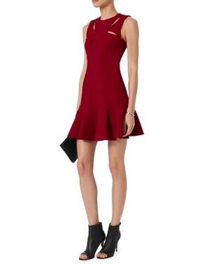 NWOT $385 CINQ A SEPT Size 10 Crimson Scorpio Cut Out Tulip Mini Cocktail Dress